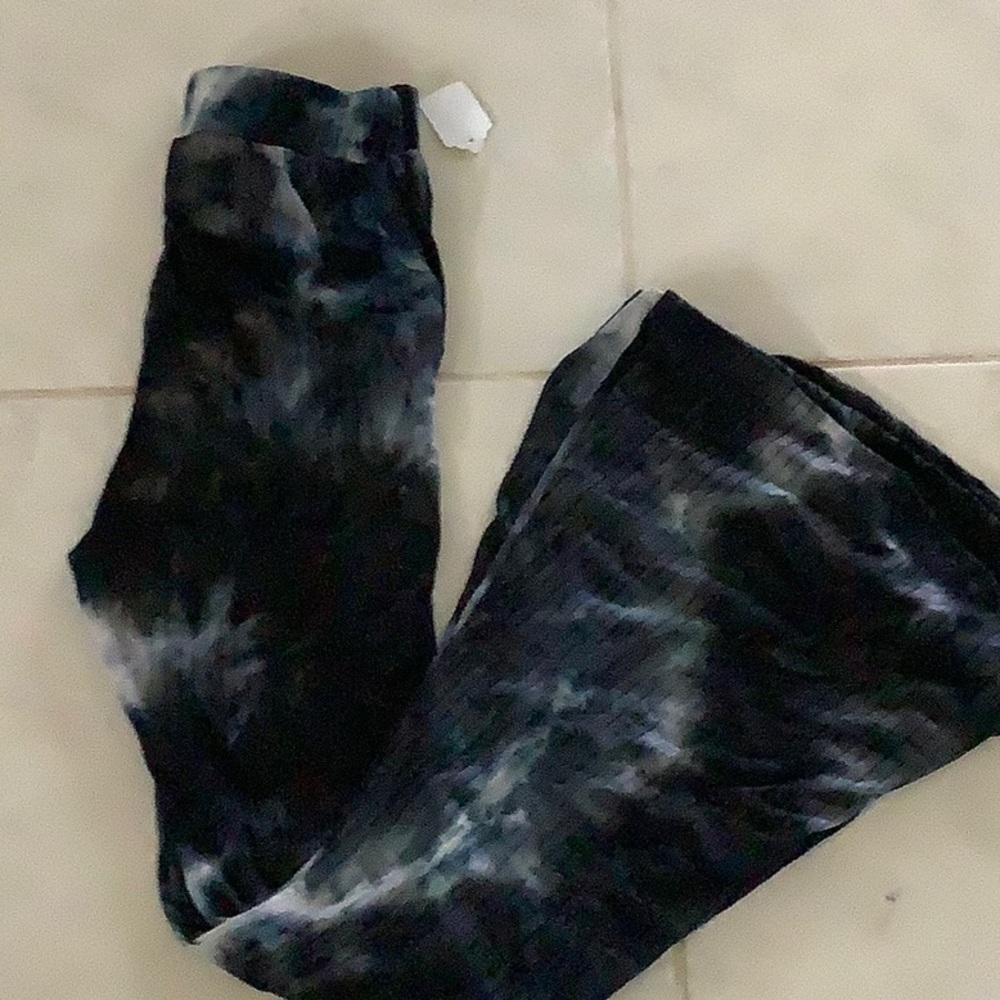Bell bottom pants